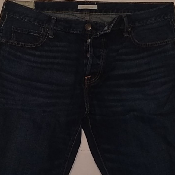 Abercrombie & Fitch jeans - Picture 7 of 9
